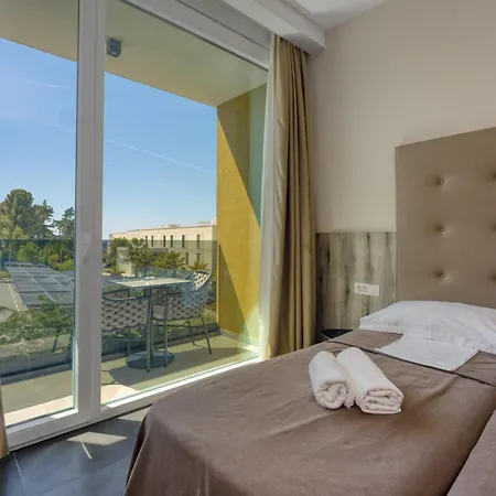 Abn 3* Porec
