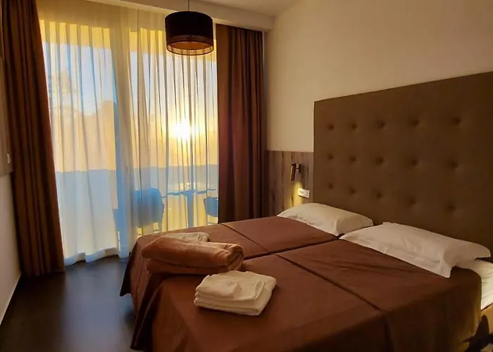 Bed & Breakfast Abn 3*